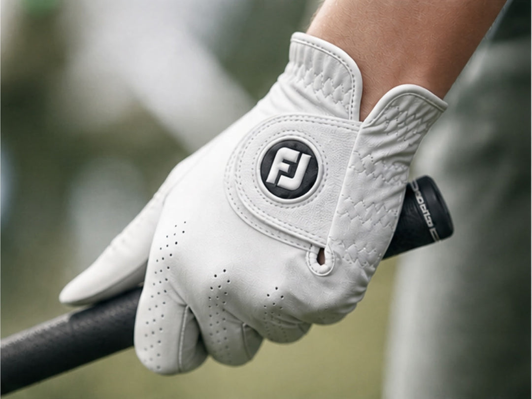 Comment choisir ses gants de golf : cuir, taille et entretien pour un grip parfait
