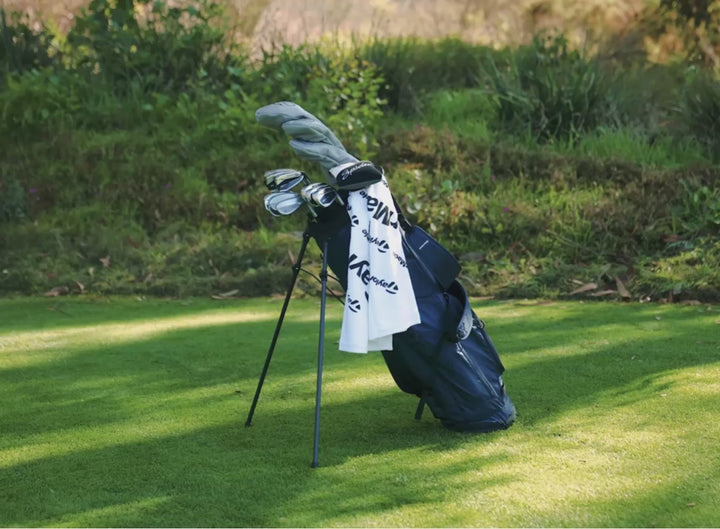 Sac Trépied de Golf Ultra-léger TaylorMade FlexTech SuperLite - vidéo